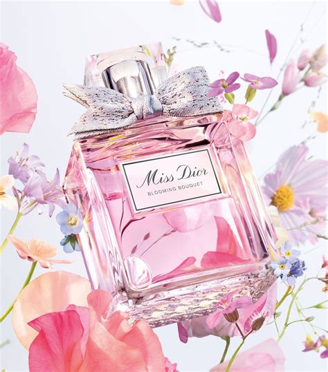 mrs. dior blooming bouquet